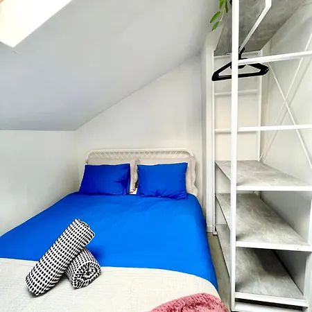 Chopin Self Check-in * Warszawa