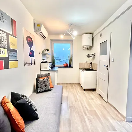 Chopin Self Check-in Apartment *