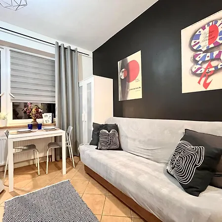 Chopin Self Check-in ワルシャワ