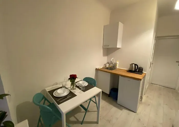 Chopin Self Check-in Daire Varşova