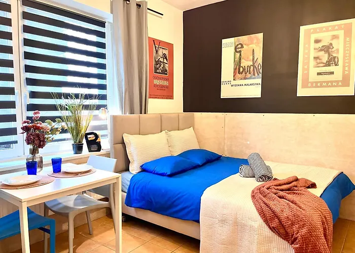 Chopin Self Check-in Varşova