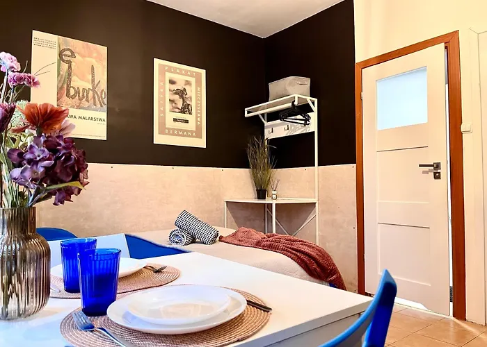 Daire Chopin Self Check-in Varşova